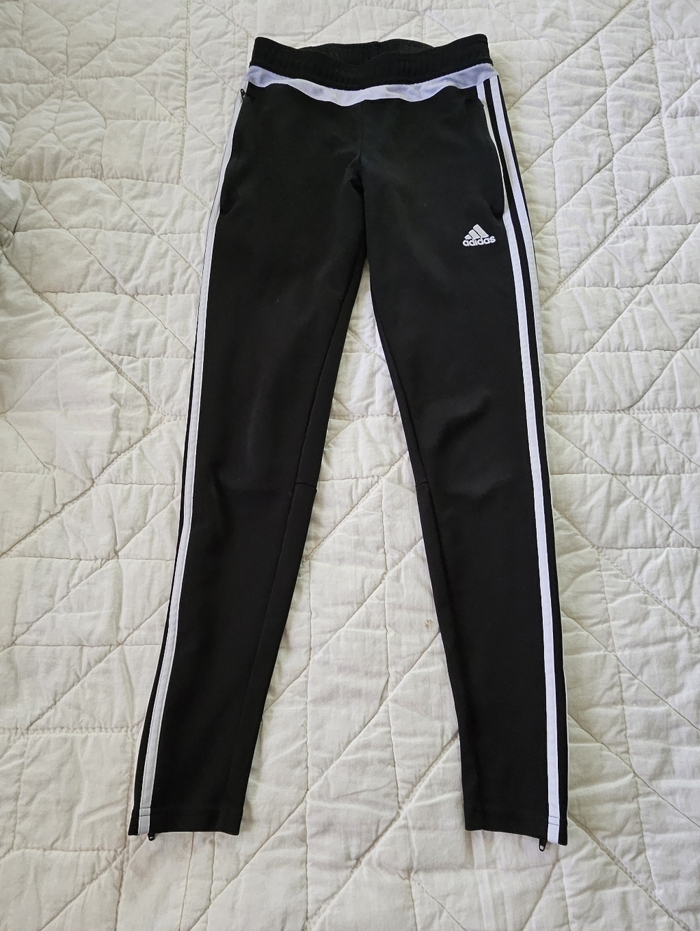 Adidas- Workout Bundle - 2 for 1 price/ Leggings and Track Pants - XS - Picture 8 of 14